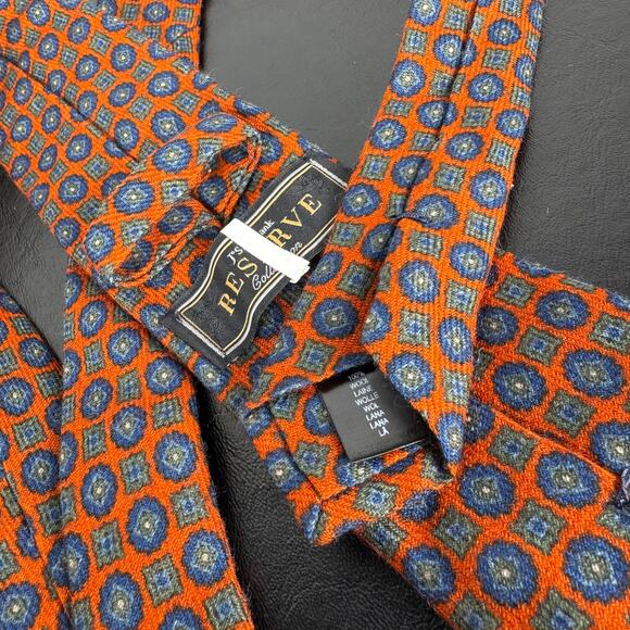 Jos. A. Bank Reserve Collection NEW Made in Italy 100% Wool Neck Tie - Picture 3 of 5